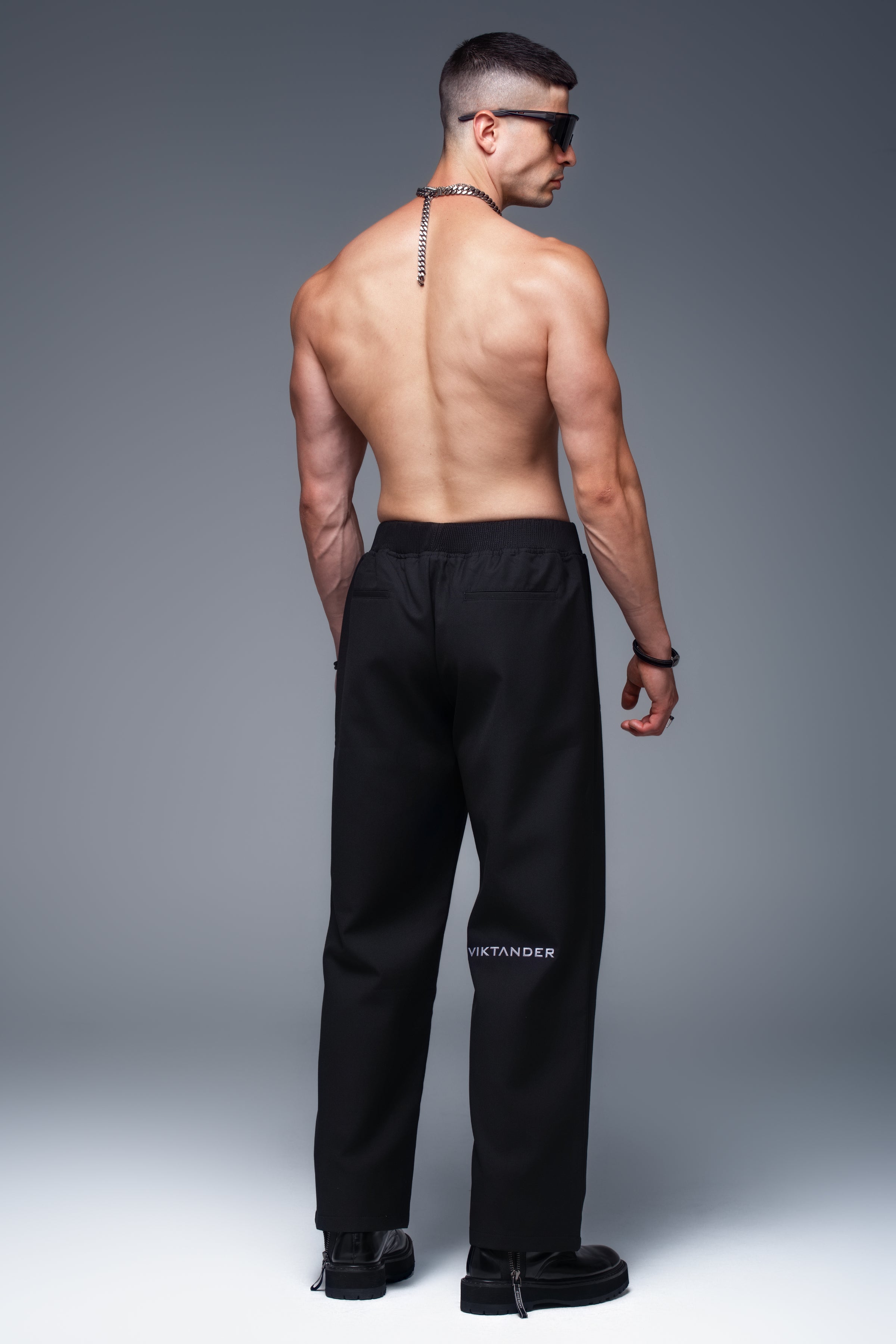 ALPHA Pant in Black