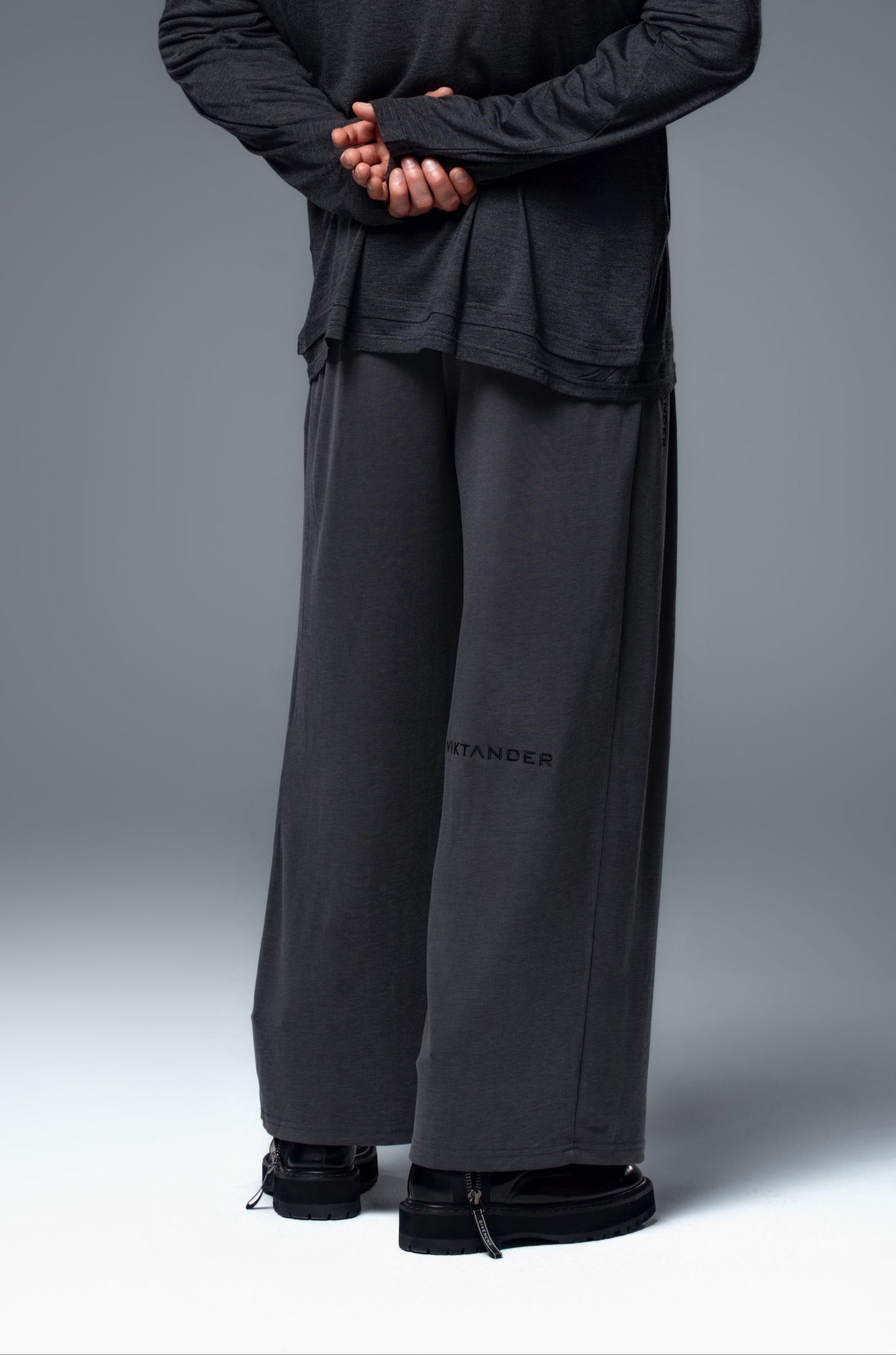 Motion Loungewear Pants in Grey