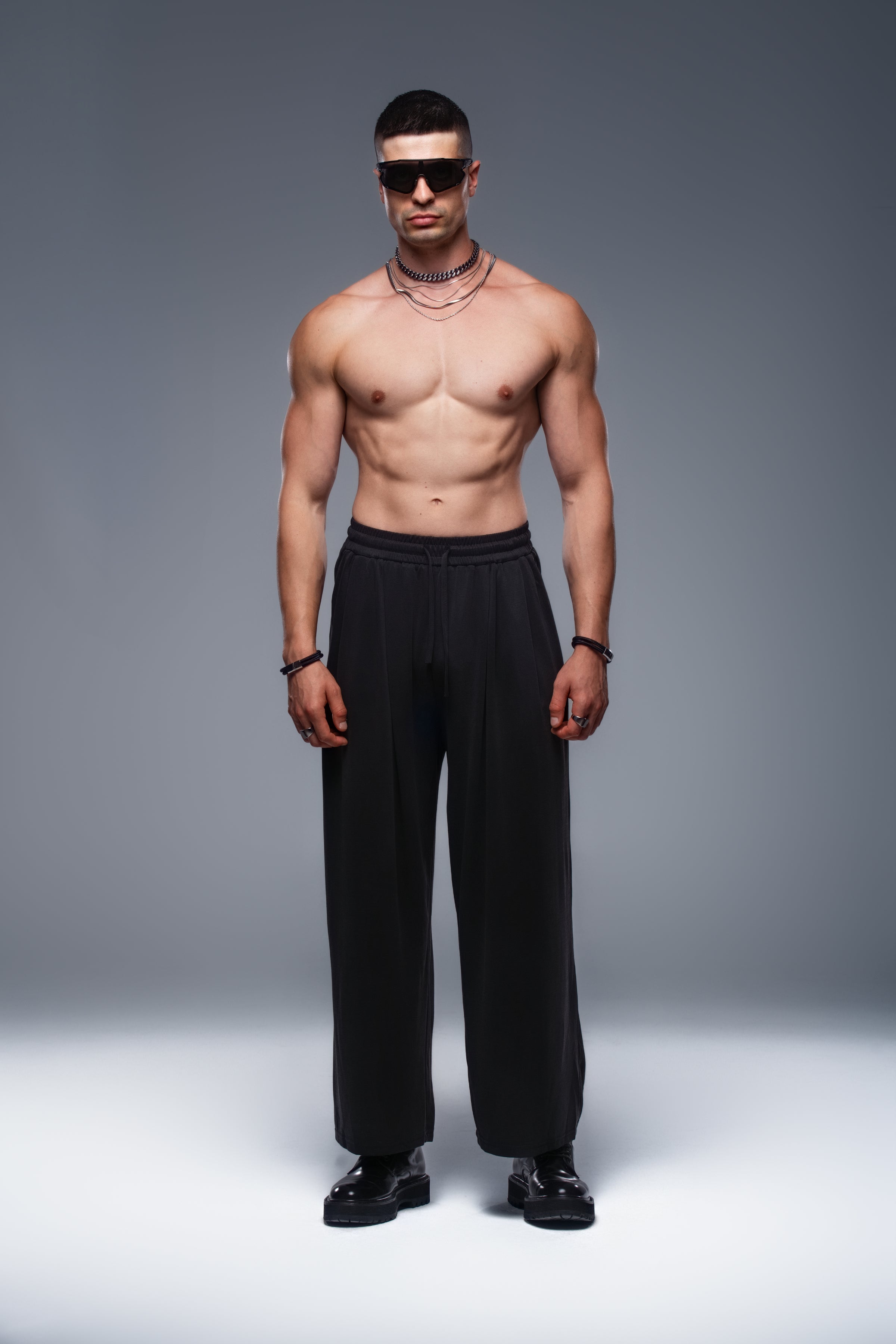 Motion Loungewear Pants in Black